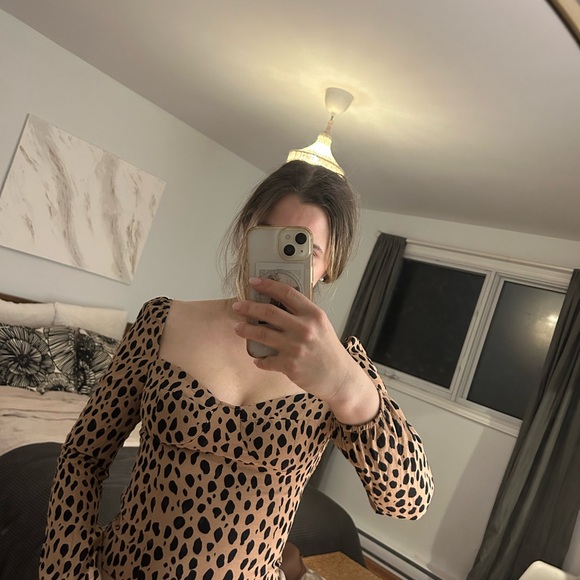 Reformation Reign top - Picture 4 of 6